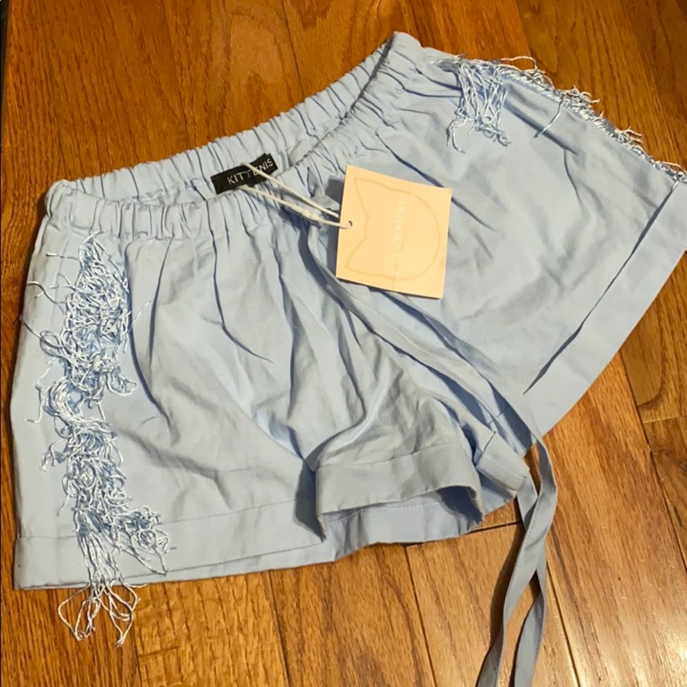New with tags Kittenish Fringe shorts